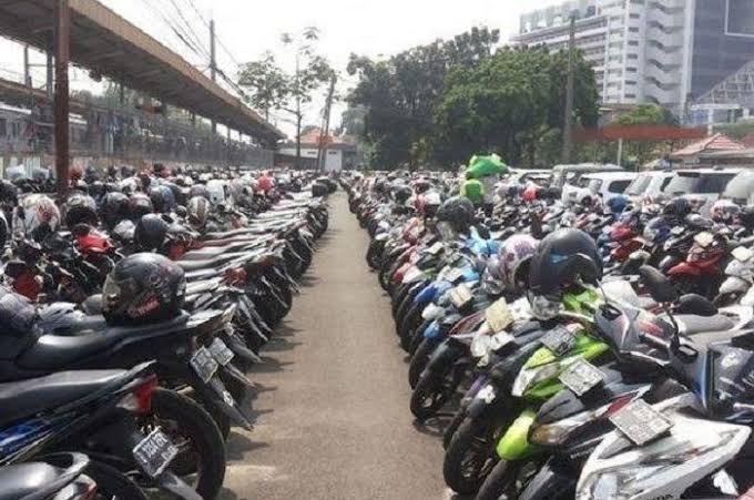 Ilustrasi Parkiran Motor di Kota Tepian. (Foto : Ist)